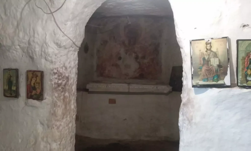 Corfu Aggelokastro carved iconostasis 1920w 1024x614
