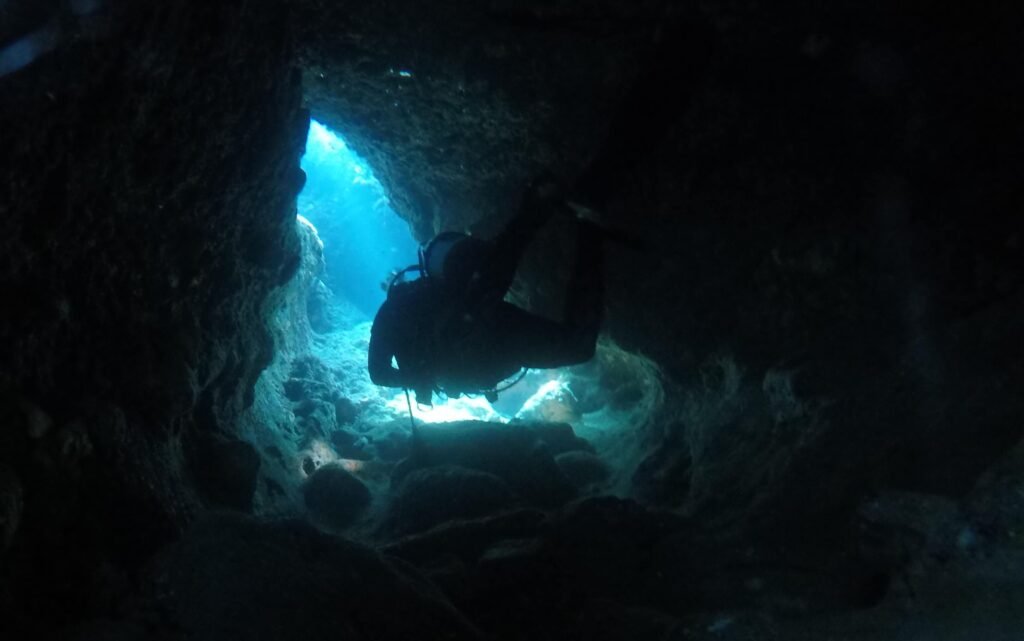 kassiopi barbaros cave underwater 1024x641