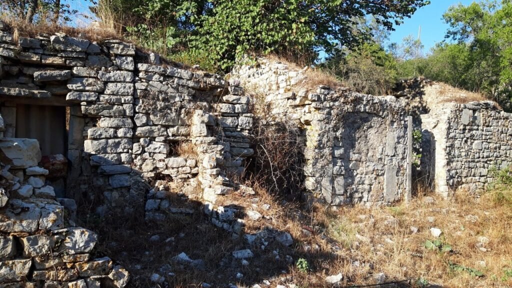 old perithia 20200812 174105.jpg 1024x576