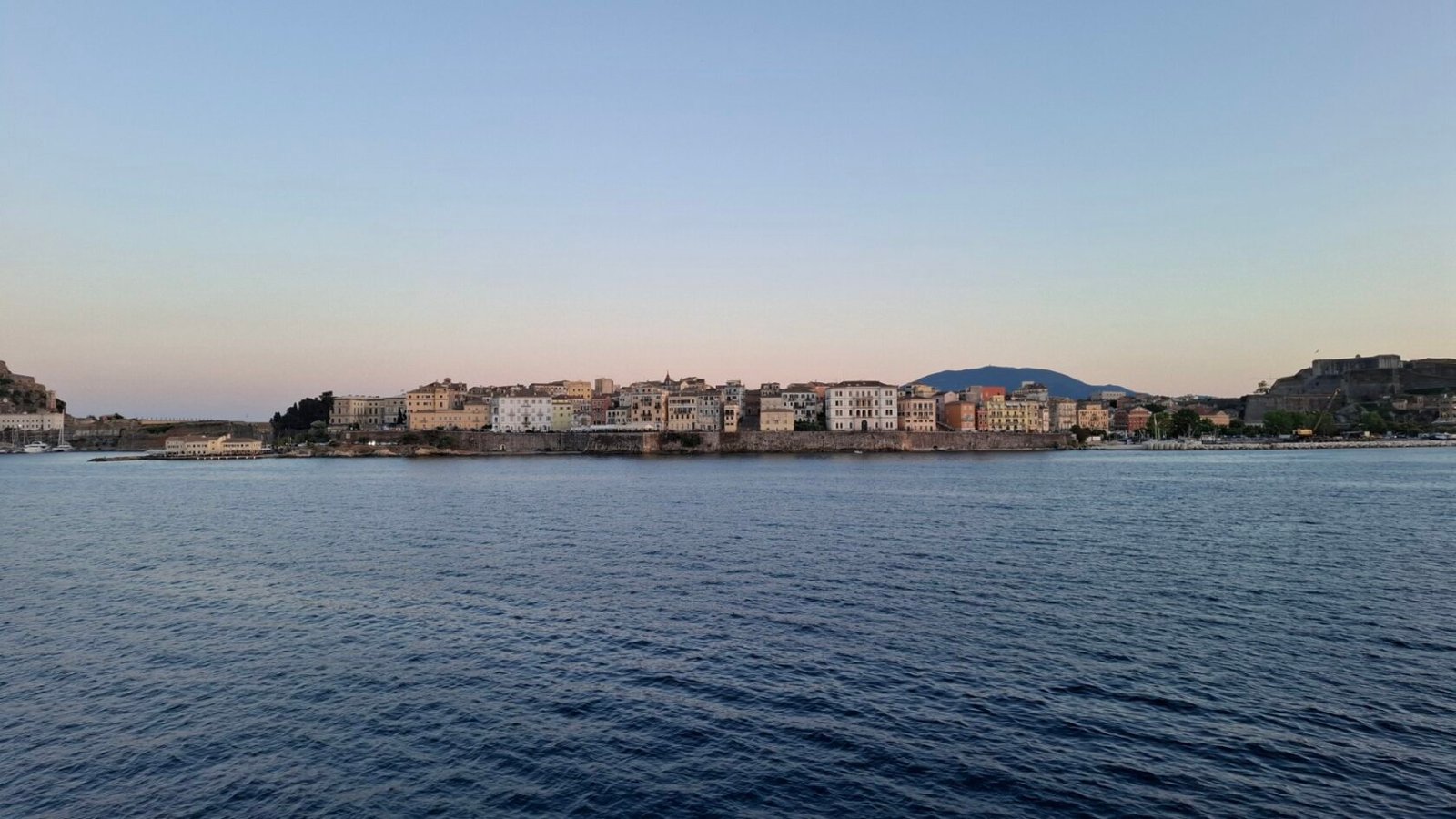 corfu-traditional-buildings